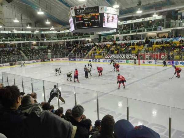 Centre Agnico Eagle, section: B, row: F, seat: 9