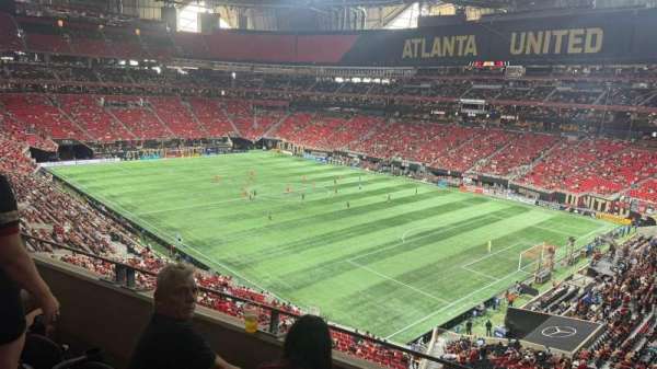 Mercedes-Benz Stadium, section: 204, row: 3, seat: 4