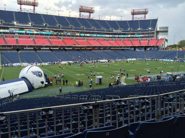 Nissan Stadium, section: 139, row: HH, seat: 9
