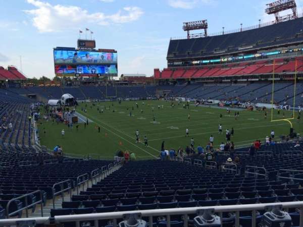 Nissan Stadium, section: 127, row: HH, seat: 10