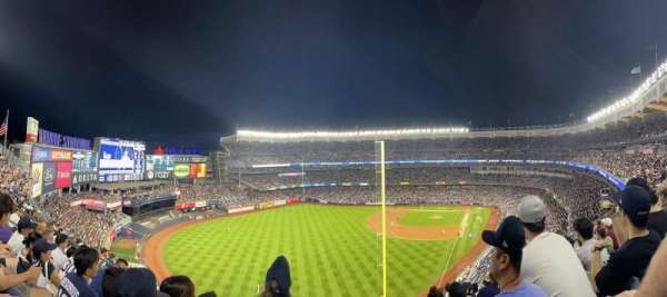 Yankee Stadium, section: 332B, row: 6, seat: 14