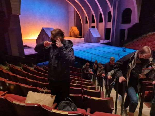 Vivian Beaumont Theater, section: Orchestra L, row: N, seat: 102