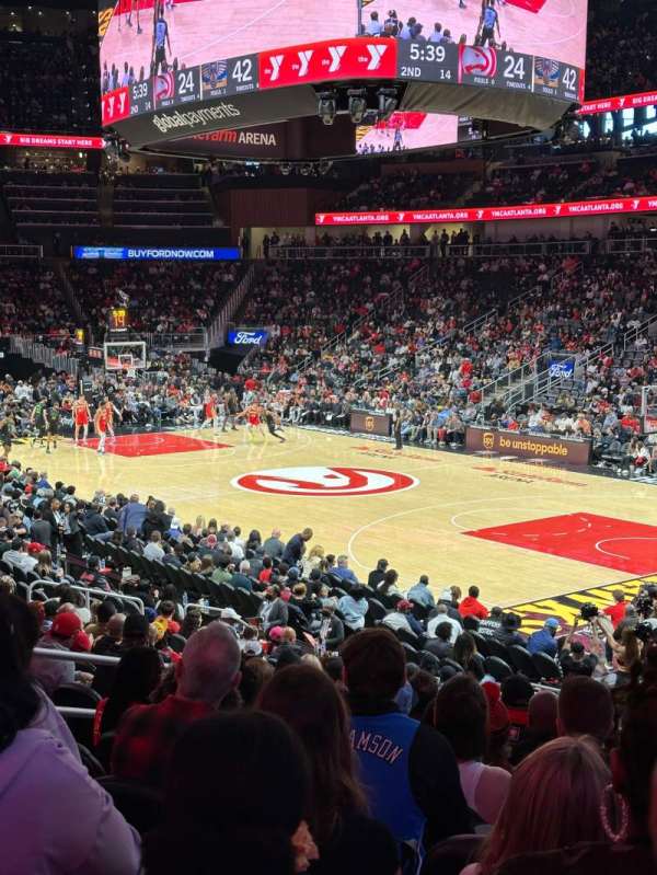 State Farm Arena, section: 105, row: S, seat: 9