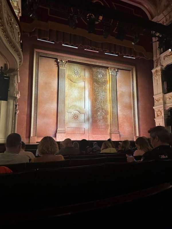 Garrick Theatre, section: Stalls, row: H, seat: 20