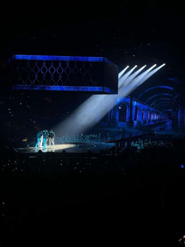 Madison Square Garden, section: 105, row: 12, seat: 1