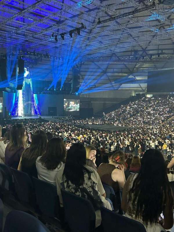 Tacoma Dome, section: 106, row: W, seat: 8