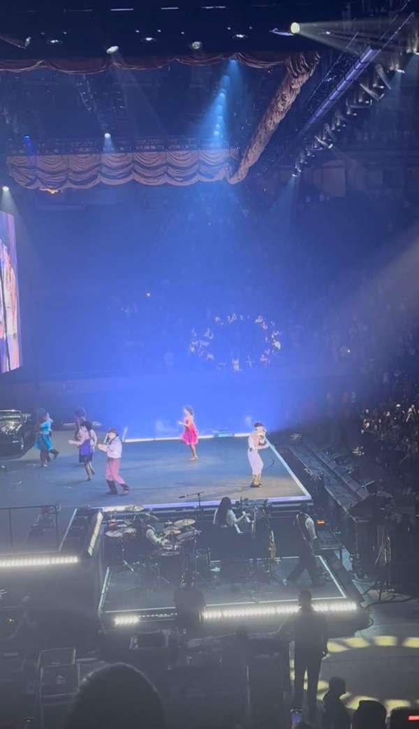 Palau Sant Jordi, section: 125, row: 15, seat: 5