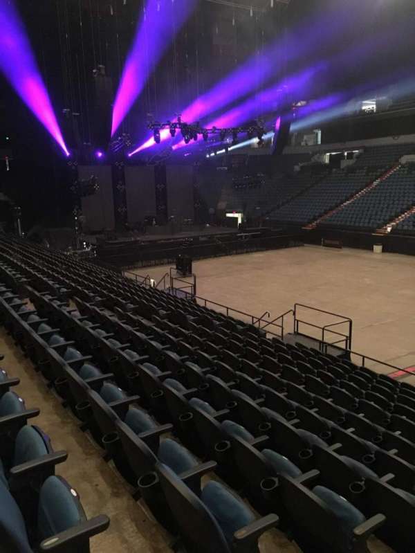 U.S. Bank Theater at Target Center, section: 106, row: M, seat: 24