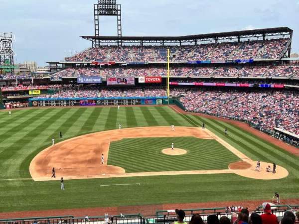 Citizens Bank Park, section: 229, row: 9, seat: 1