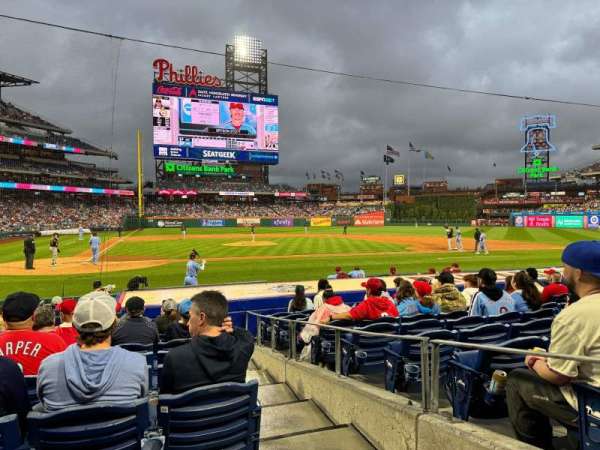 Citizens Bank Park, section: Diamond Club G, row: 12, seat: 1
