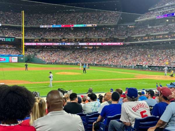 Citizens Bank Park, section: 132, row: 15, seat: 3