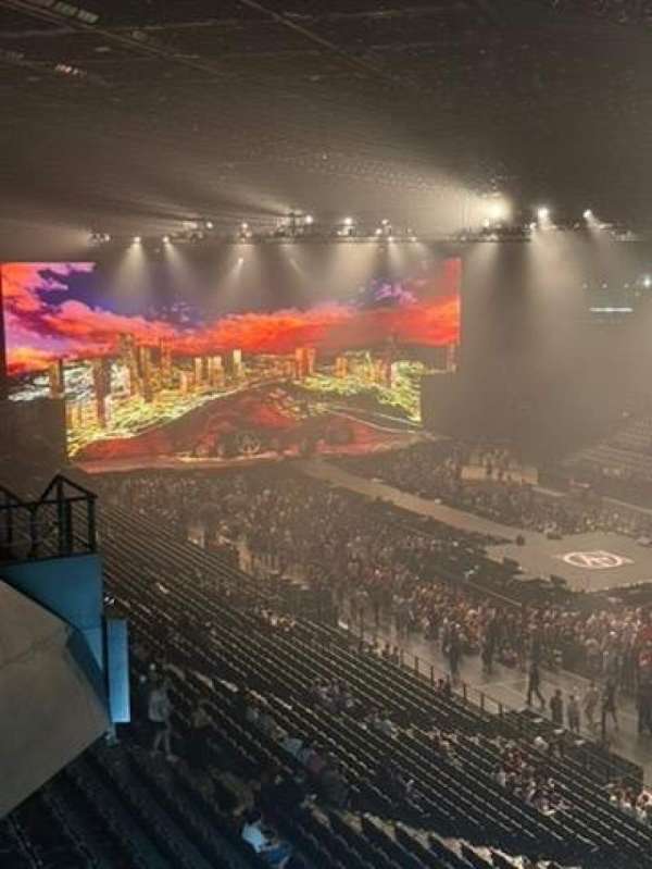 Accor Arena, section: Balcon S, row: 81, seat: 8