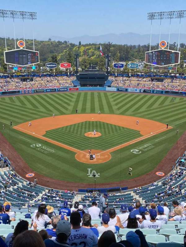 Dodger Stadium, section: 1RS, row: O, seat: 15