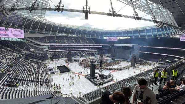 Tottenham Hotspur Stadium, section: 530, row: 9, seat: 971