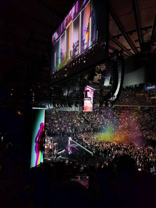 Madison Square Garden, section: 115, row: 19, seat: 1