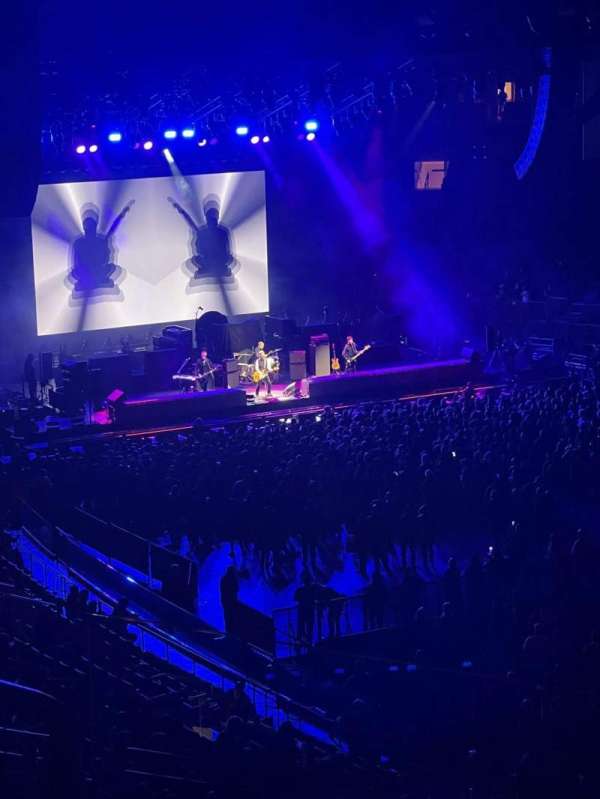Madison Square Garden, section: 201, row: 4, seat: 3