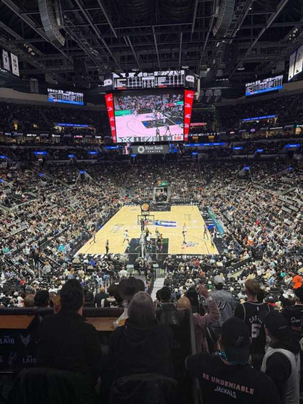 Frost Bank Center, section: 114, row: 31, seat: 3