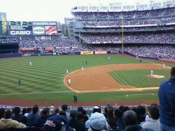 Yankee Stadium, section: 122, row: 10, seat: 8