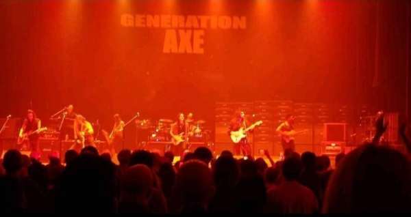 Taft Theatre, section: Orchestra 3, row: S, seat: 7