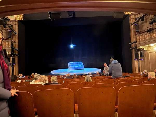 Booth Theatre, section: Orchestra C, row: L, seat: 112