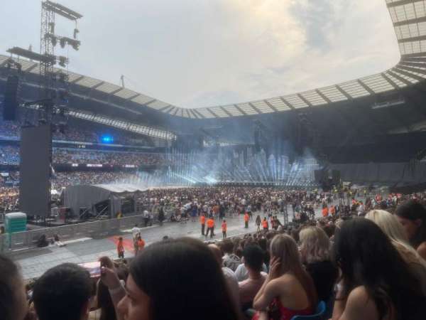 Etihad Stadium, Manchester, section: 007, row: 23, seat: 183