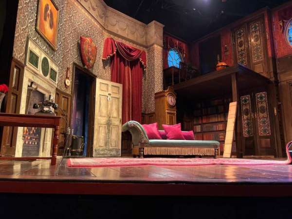 Duchess Theatre, section: Stalls, row: A, seat: 13