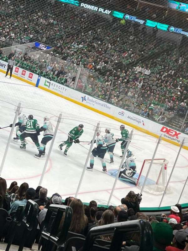 American Airlines Center, section: 103, row: R, seat: 1