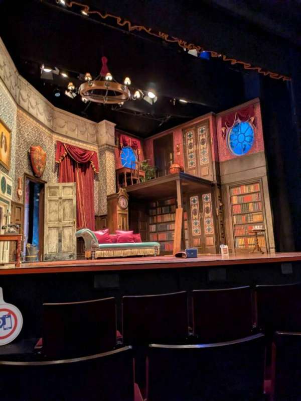 Duchess Theatre, section: Stalls, row: D, seat: 16