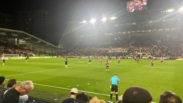 Gtech Community Stadium, section: N125, row: 5, seat: 636