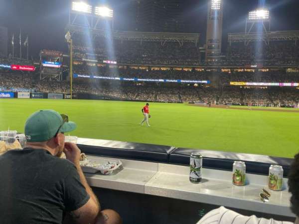 Petco Park, section: 128, row: B, seat: 18