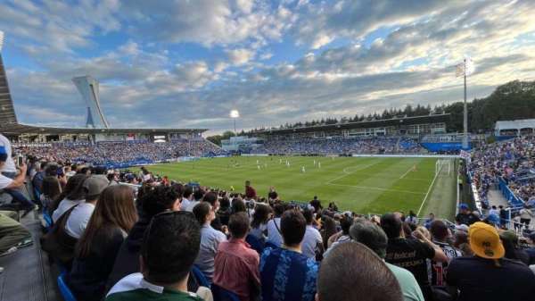 Stade Saputo, section: 119, row: Y, seat: 7