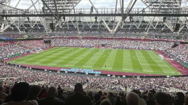 London Stadium, section: 238, row: 68, seat: 381