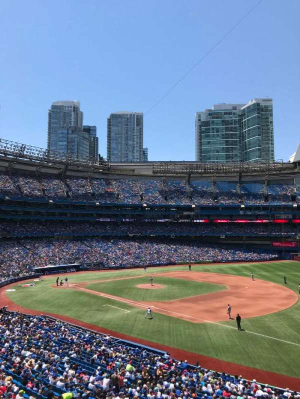 Rogers Centre, section: 214, row: 3, seat: 1