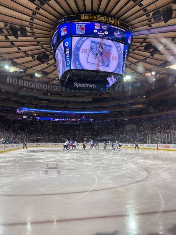 Madison Square Garden, section: 107, row: 1, seat: 3