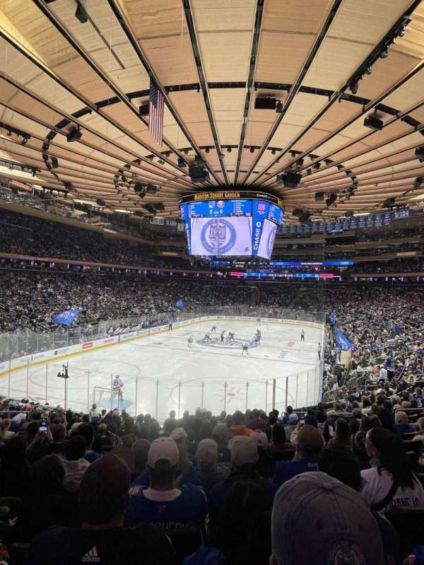 Madison Square Garden, section: 113, row: 19, seat: 11