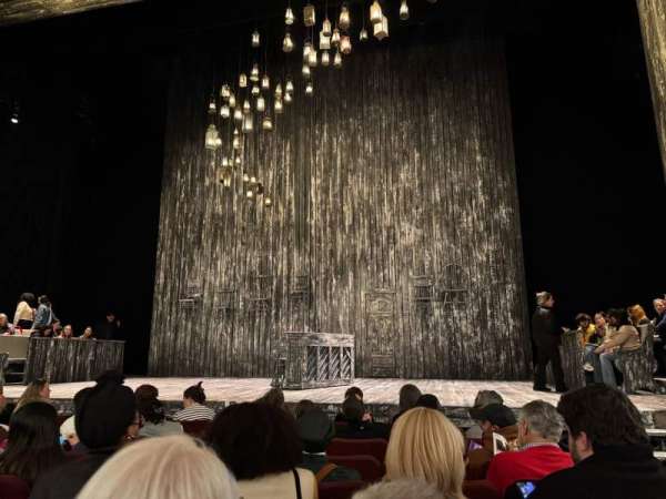 Barrymore Theatre, section: Orchestra C, row: E, seat: 113