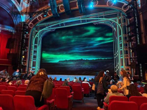 Broadway Theatre - 53rd Street, section: Orchestra R, row: M, seat: 1