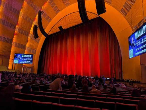 Radio City Music Hall, section: Orchestra 2, row: TT, seat: 207
