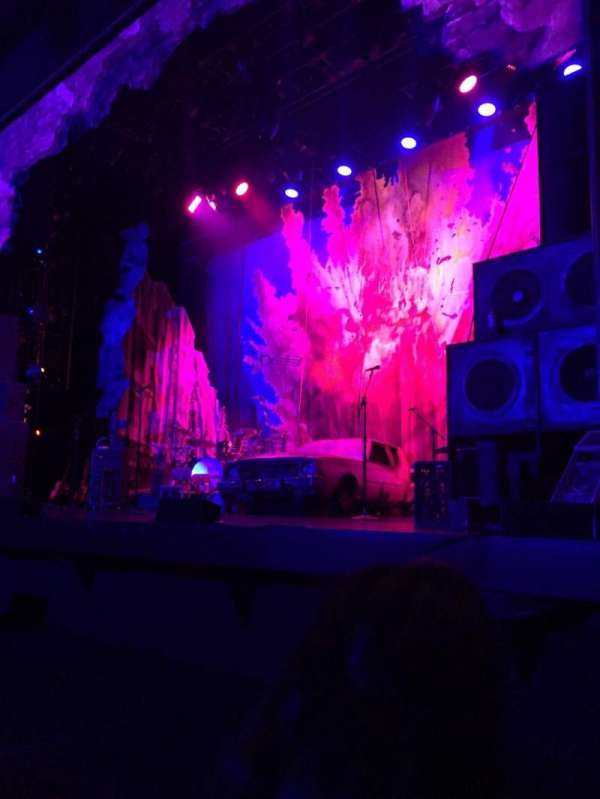 Hollywood Pantages Theatre, section: Orchestra RC, row: B, seat: 206