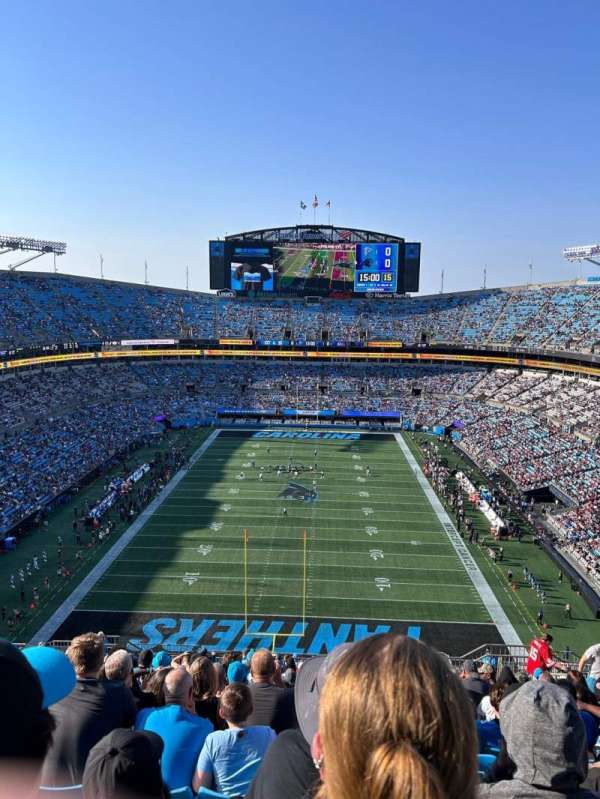 Bank of America Stadium, section: 528, row: 19, seat: 8
