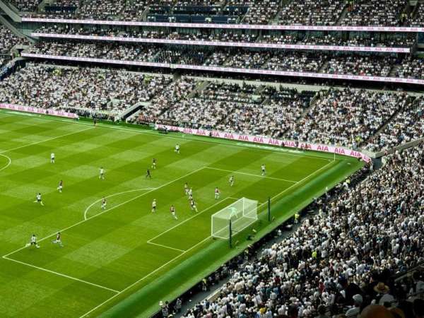 Tottenham Hotspur Stadium, section: 519, row: 17, seat: 633