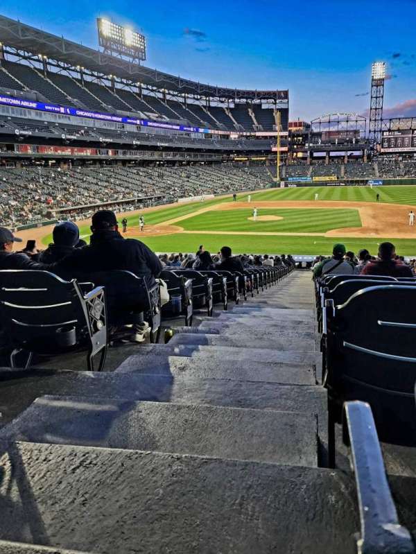 Rate Field, section: 124, row: 35, seat: 8
