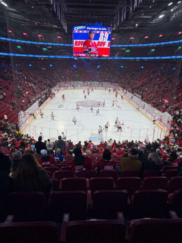 Centre Bell, section: 119, row: W, seat: 25