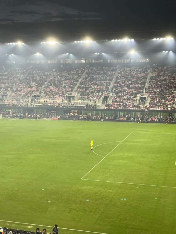 Chase Stadium, section: 112, row: 27, seat: 8
