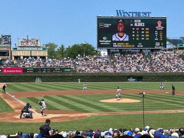 Wrigley Field, section: 121, row: H, seat: 1