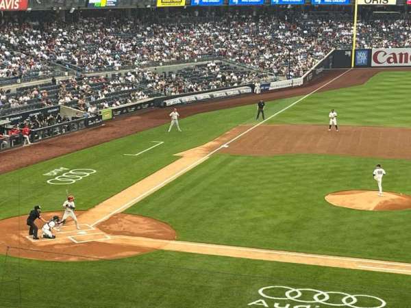 Yankee Stadium, section: 216, row: 10, seat: 10