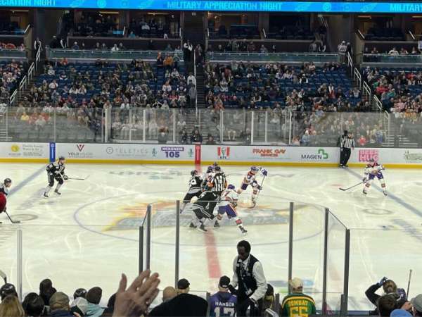 Kia Center, section: 115, row: 14, seat: 1