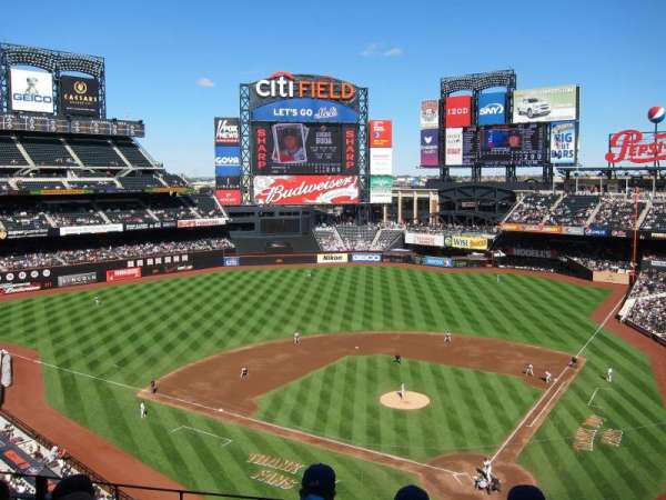 Citi Field, section: 417, row: 4, seat: 7