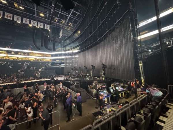 Mortgage Matchup Center, section: 124, row: 5, seat: 19
