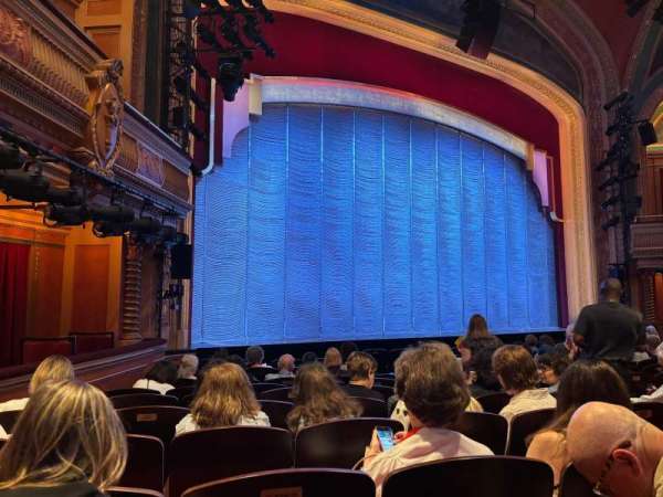 Todd Haimes Theatre, section: Orchestra L, row: K, seat: 16